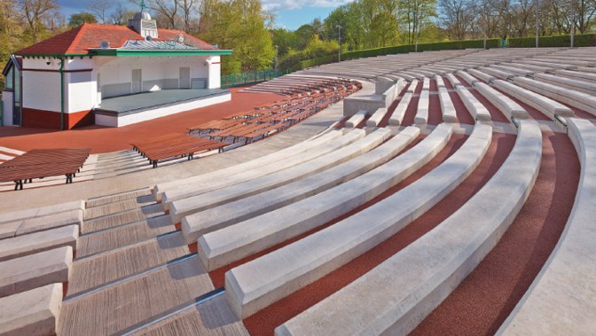 Kelvingrove Bandstand empty.