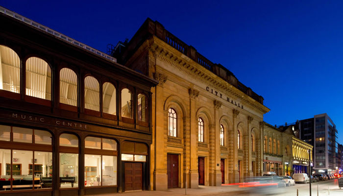 City Halls exterior. 