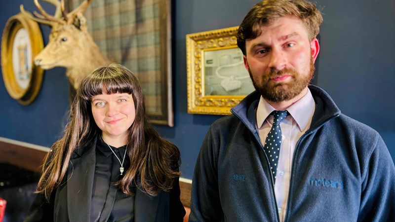 Photo of Glasgow Museums' curator Laura Bauld, and James Bruce, General Valuer at McTears Auction House, Glasgow
