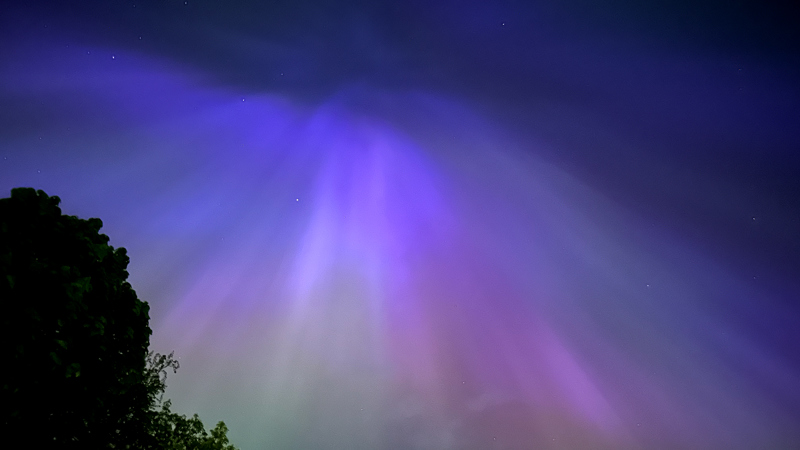 Photograph showing the Aurora Borealis above the Clyde Valley