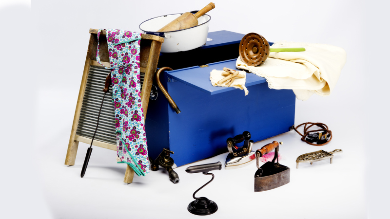 Photograph showing a travelling display featuring wash-day items.